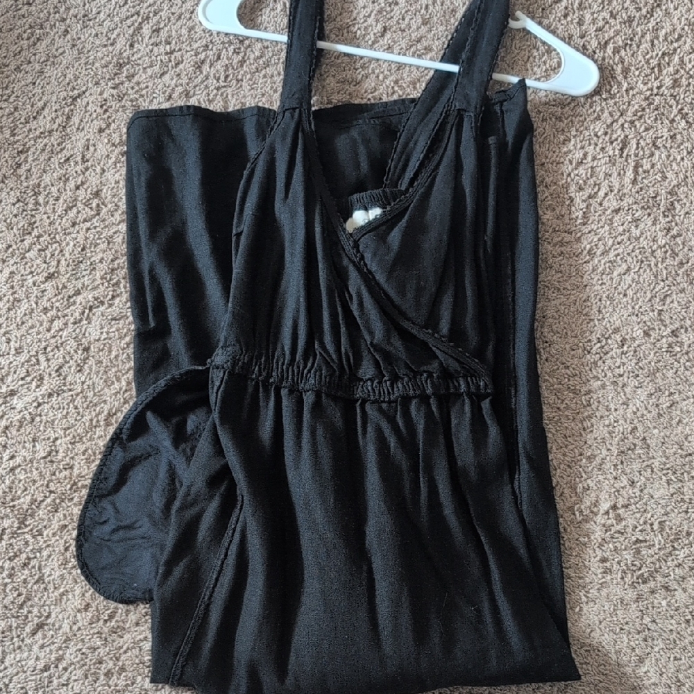 Black Sleeveless Dress